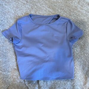 Cropped purple top